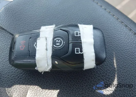 2014 Ford Fusion Se z USA, uszkodzony, nr VIN 3FA6P0HD3ER101382